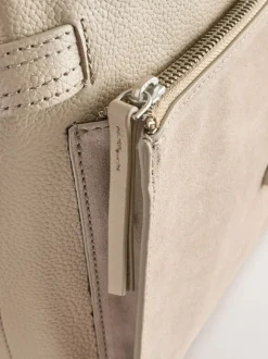 Pastelgeel - Leren messenger-tas met vak