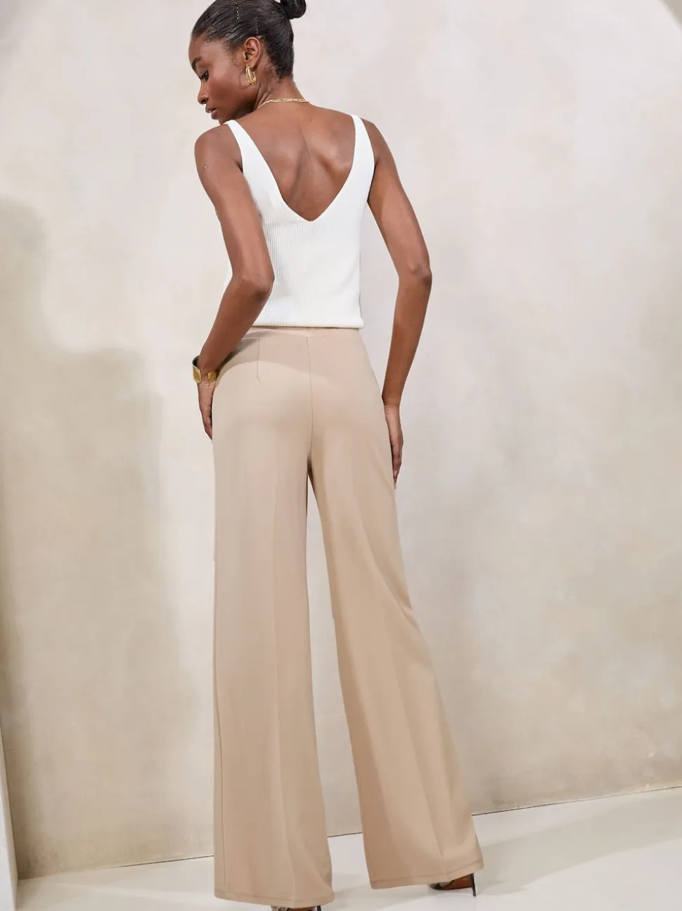 Pastelgeel - Lipsy - Broek met wijde pijpen en hoge taille