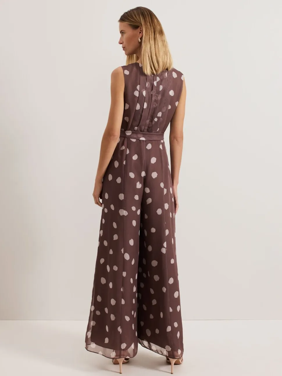 Phase Eight Maxine chiffon jumpsuit met stippen