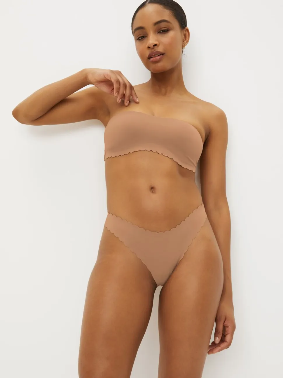Praline nude - No VPL slipje met geschulpte rand