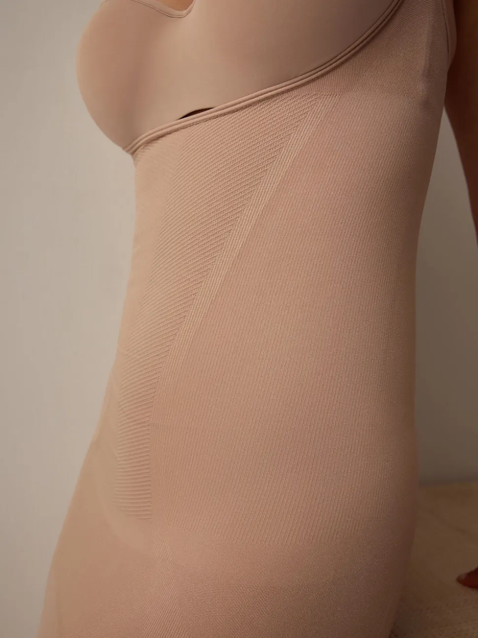 Praline nude - Wear Your Own Bra - Slip met sterke buikcorrectie