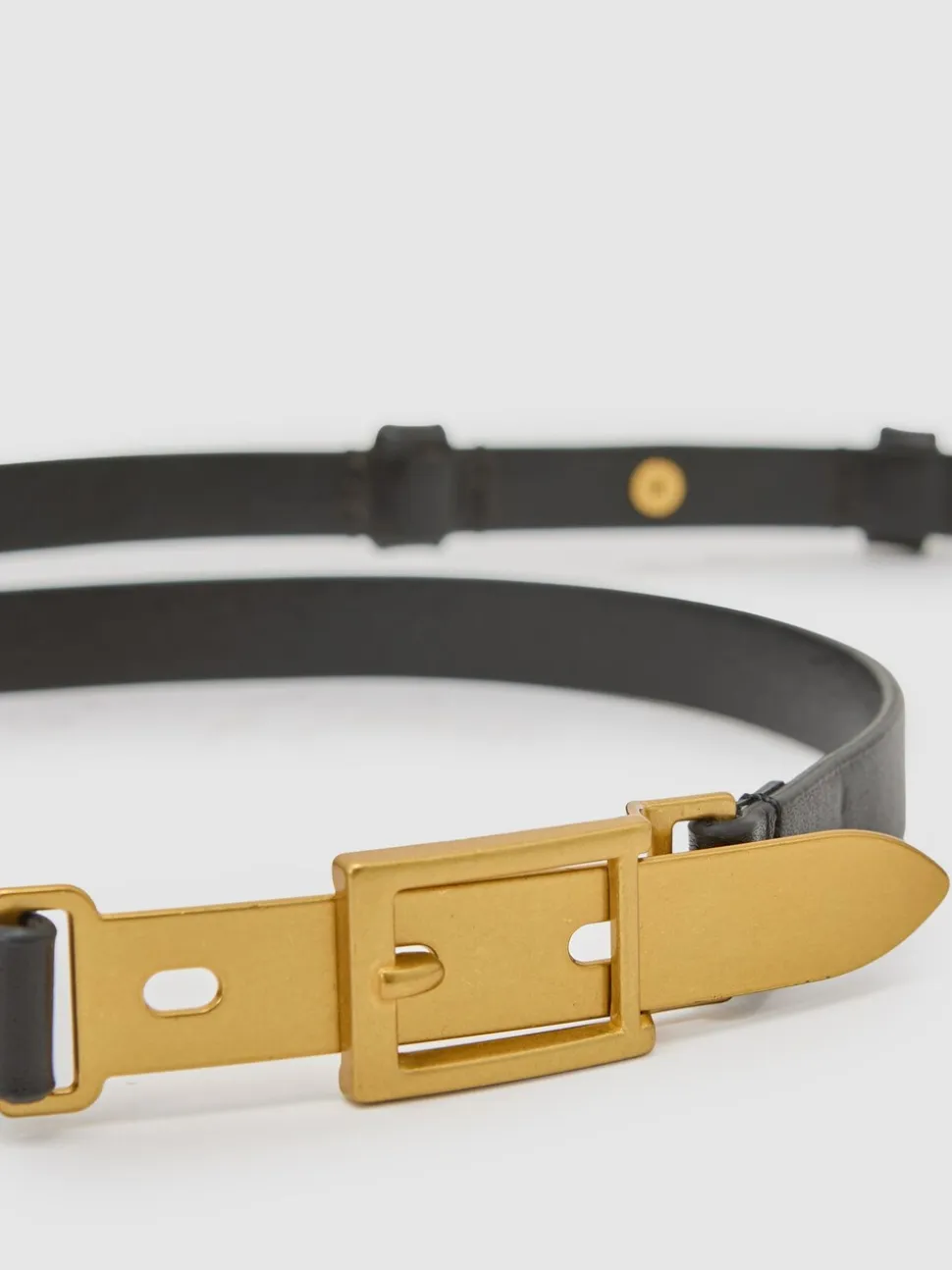 Reiss Cora Leather Buckle-Hardware Belt
