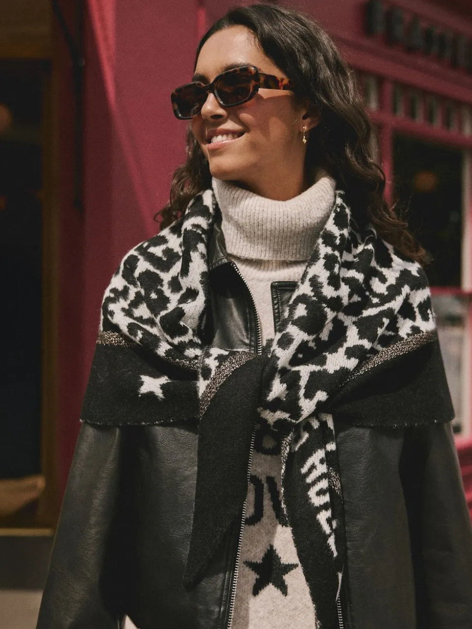 Rockett St George Triangle Cosy Scarf