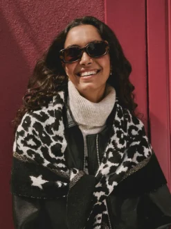Rockett St George Triangle Cosy Scarf