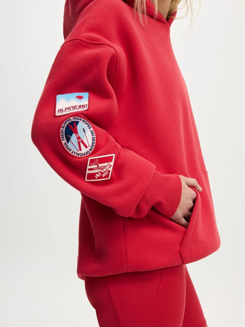 Rood - Cotton On Plush Premium Graphic Hoodie