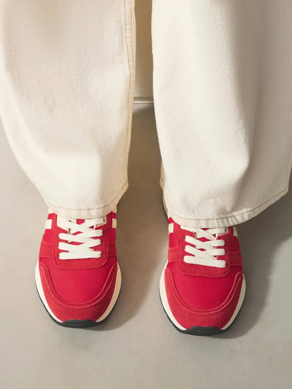 Rood - Forever Comfort® Leather Jogger Lace Up Trainers