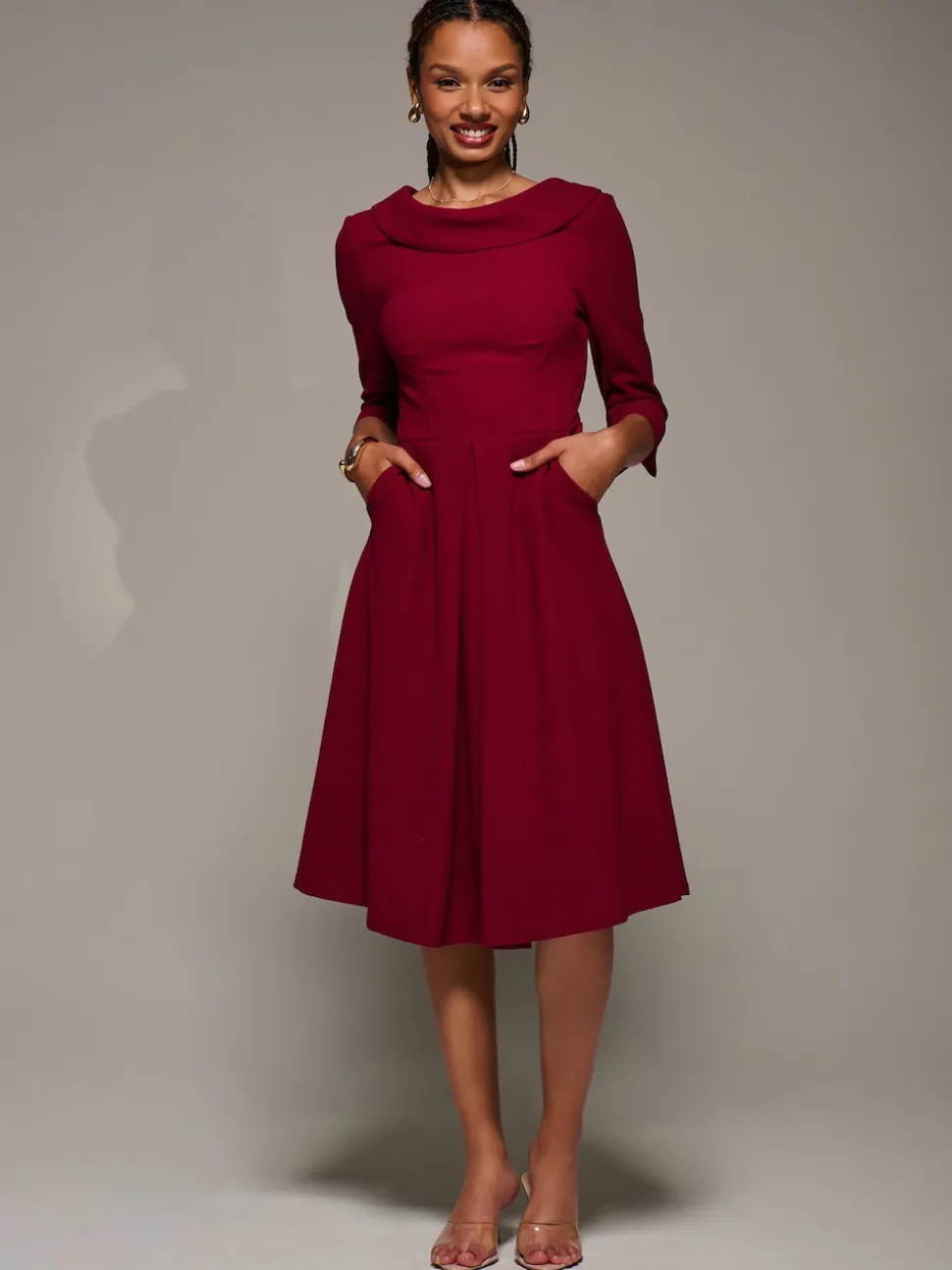 Rood - Jolie Moi Roll Neck Fit & Flare Midi Dress