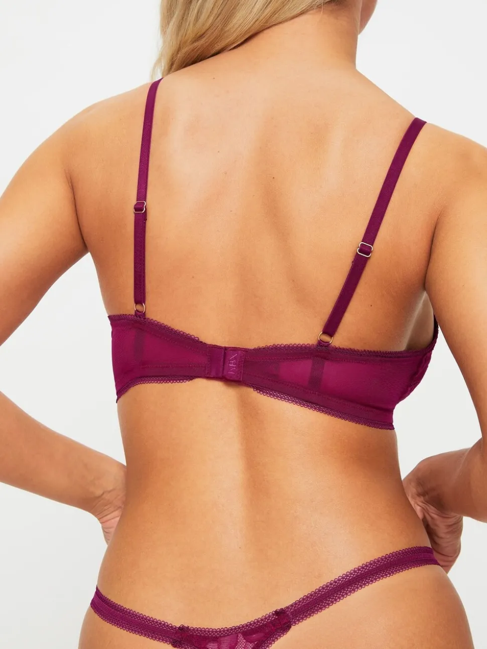 Rood - KBX Alice Lace Triangle
