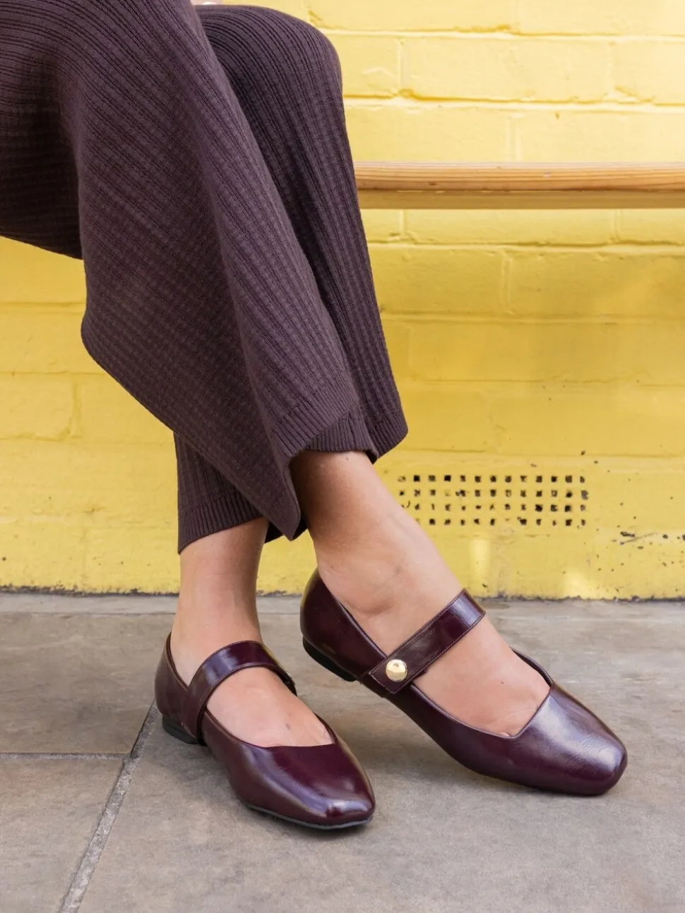 Rood - Novo CANDY Mary Jane Stud Flat Shoes