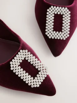 Rood fluweel - Forever Comfort - Spitse hakken met siersteentjes