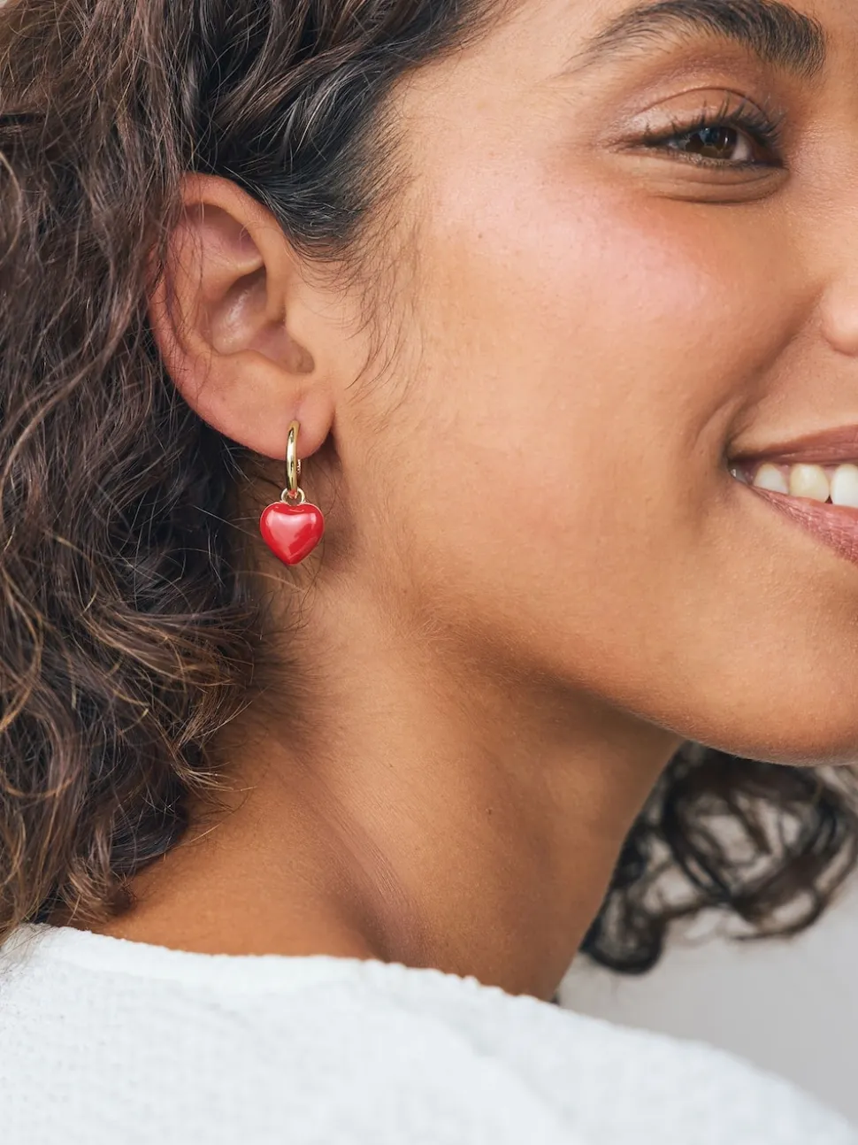 Rood/goudkleurig - Oorringen met hartje