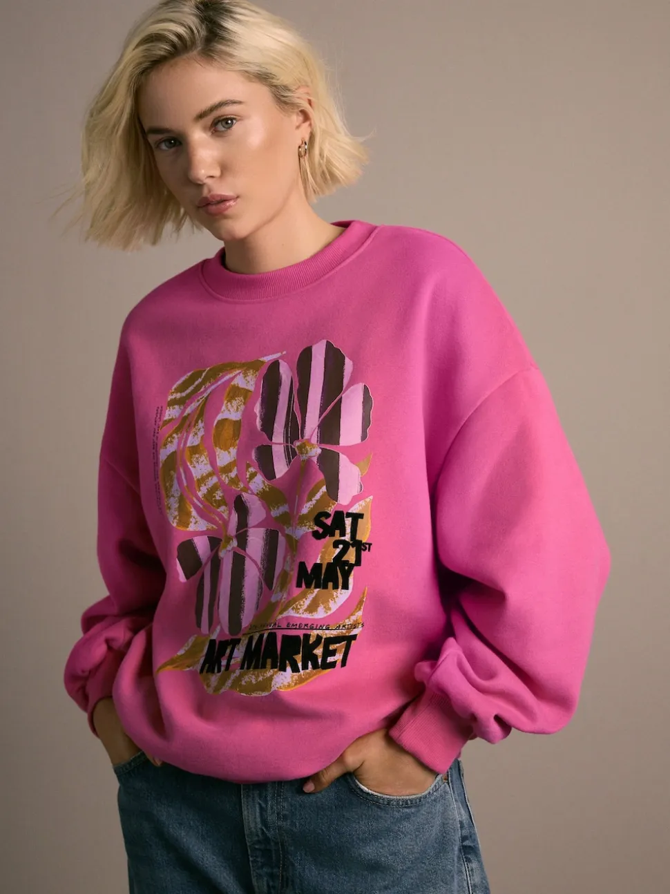 Roze - Cotton Rich Fruit Art Graphic Longsleeve Crewneck Sweatshirt