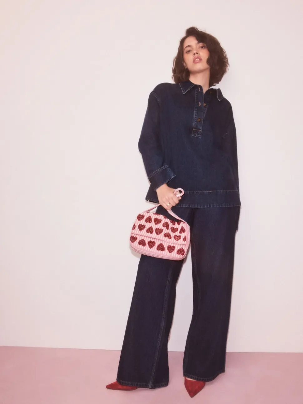 Roze - Heart Beaded Shoulder Bag