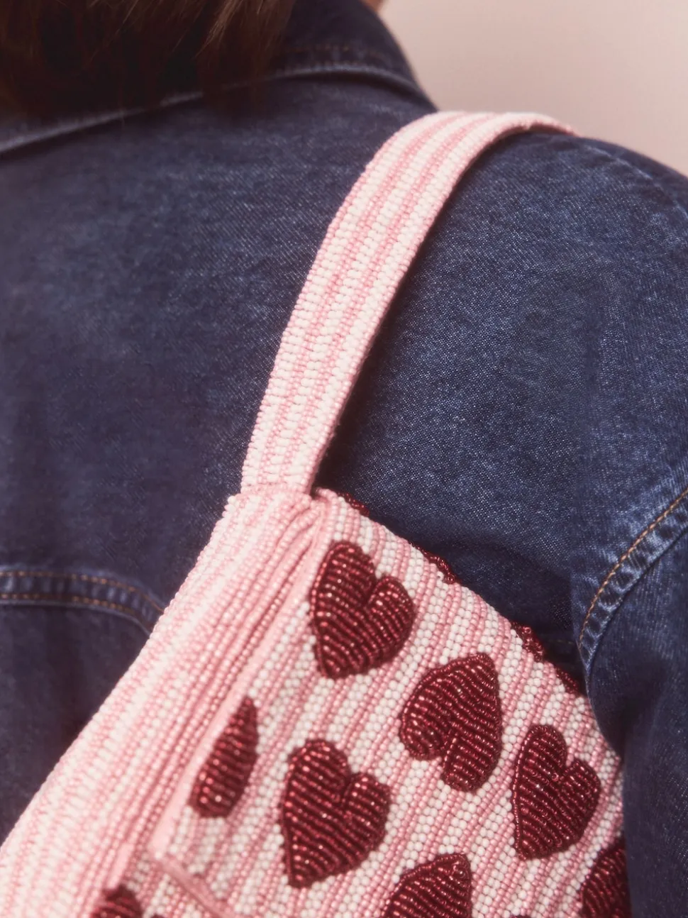 Roze - Heart Beaded Shoulder Bag