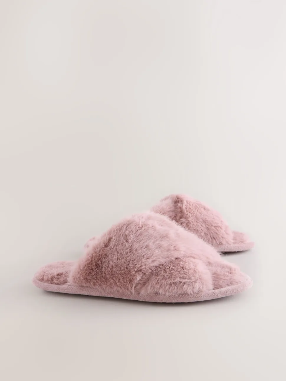Roze - Instappantoffels van imitatiebont