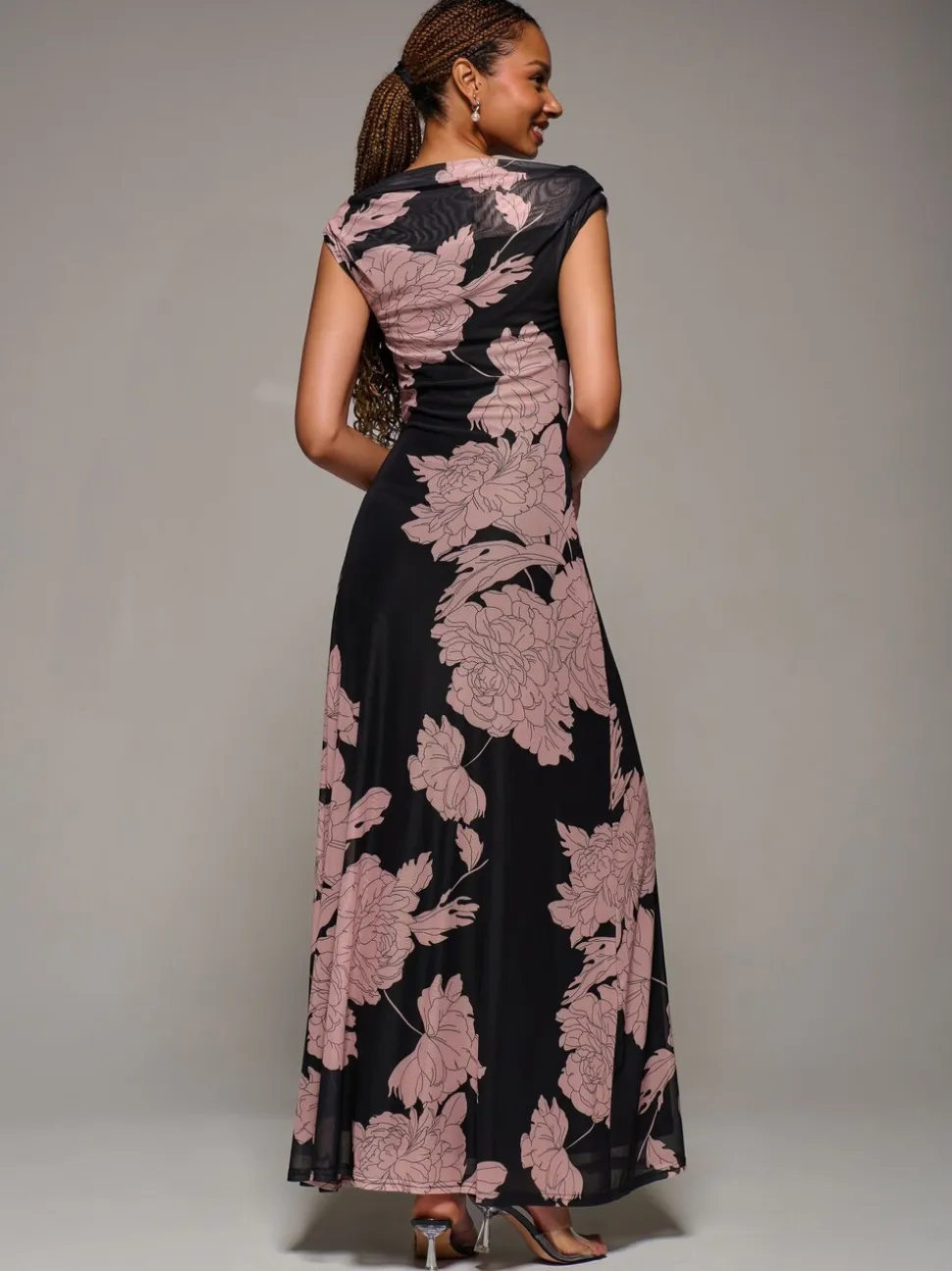 Roze - Jolie Moi Multiway Neckline Mesh Maxi Dress