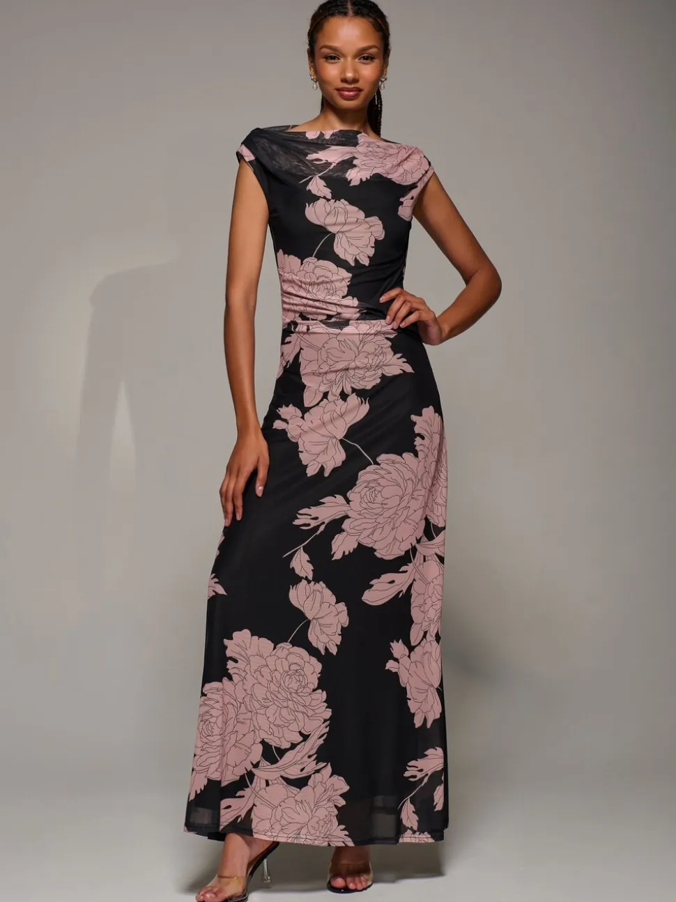 Roze - Jolie Moi Multiway Neckline Mesh Maxi Dress