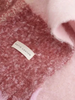 Roze - Katie Loxton Oversized Checked Tassel Scarf