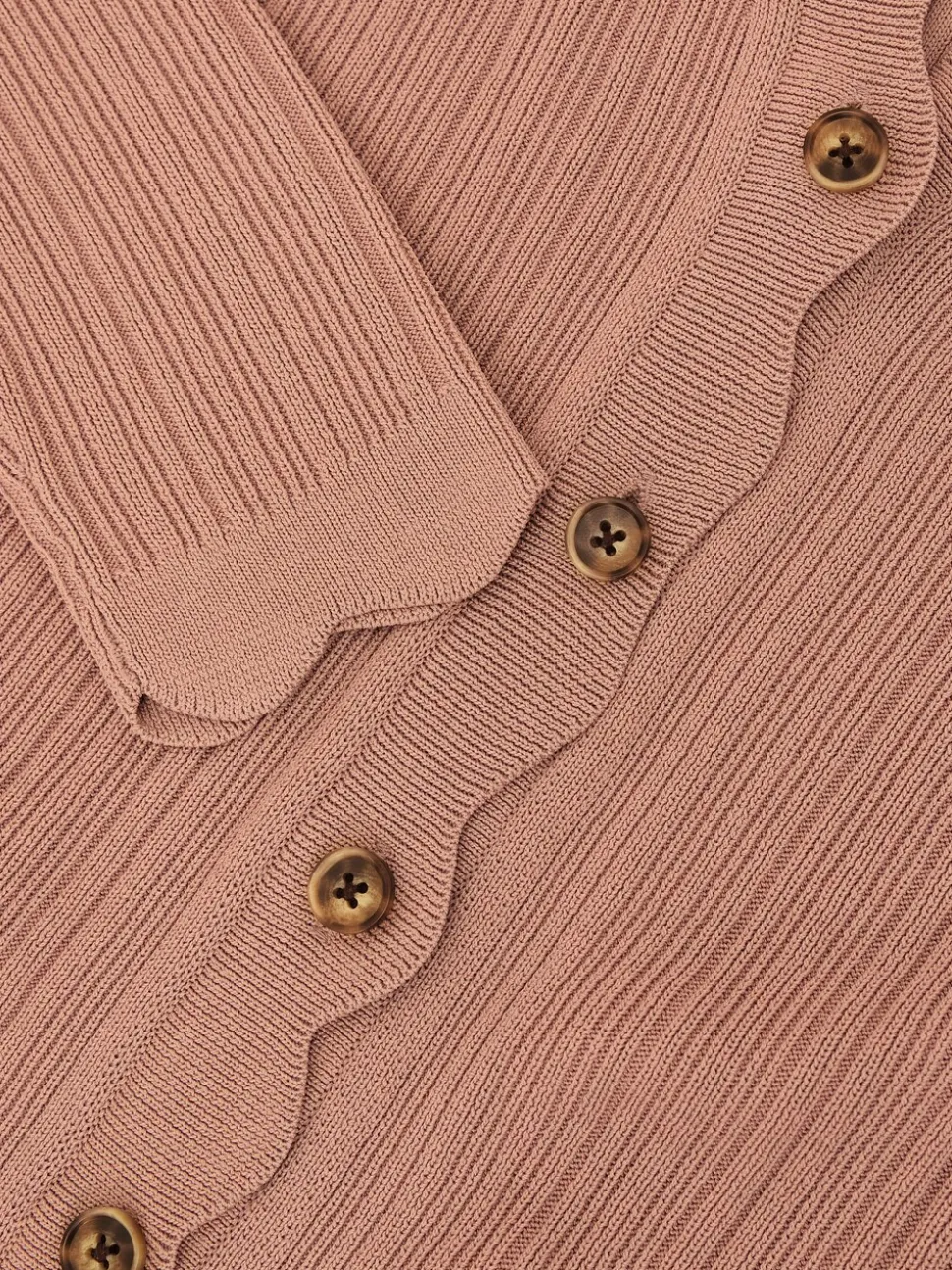Roze - Reiss Vinny Rib-Knit Scallop-Trim Cardigan