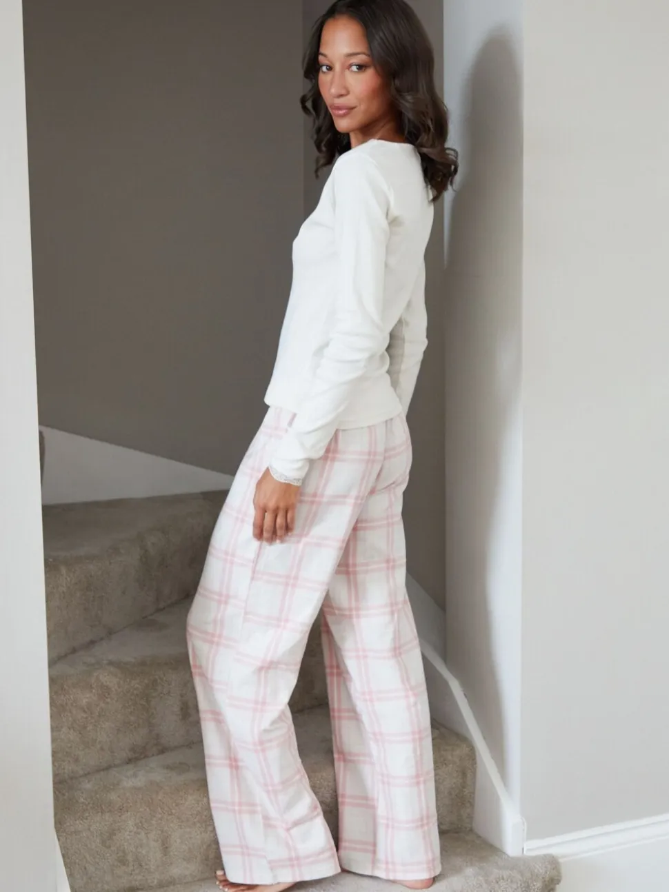 Roze - Threadbare - Katoenen pyjama met lange mouwen