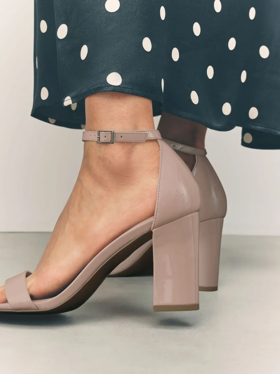 Roze nude - Sandalen met blokhak