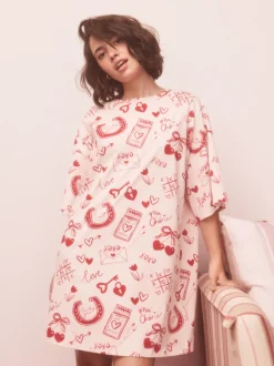 Roze/rood met hart - Nachtpon