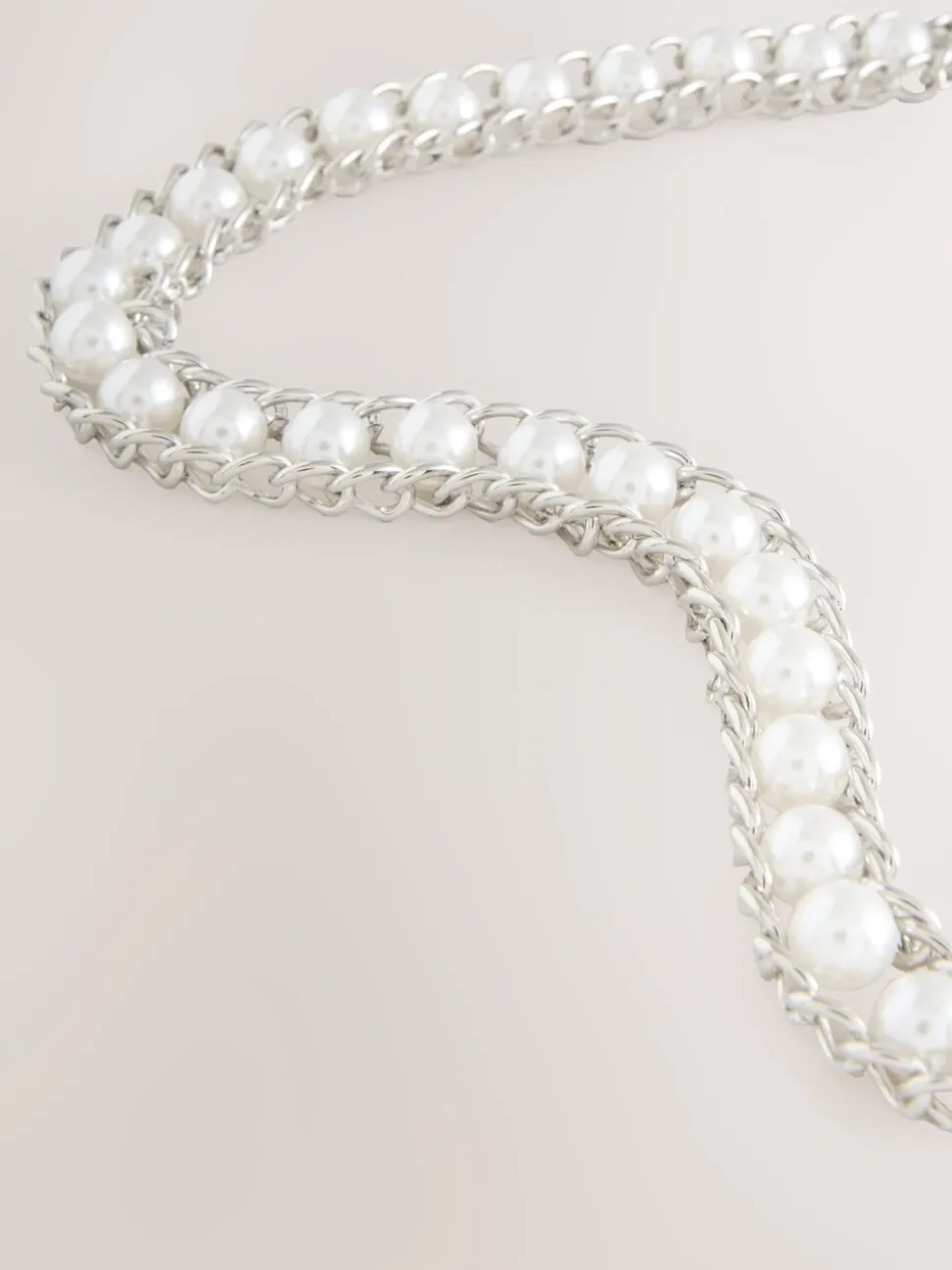 Silver Tone Pearl Bead - Kettingriem