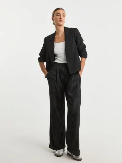 Simply Be Oversized Cropped Blazer