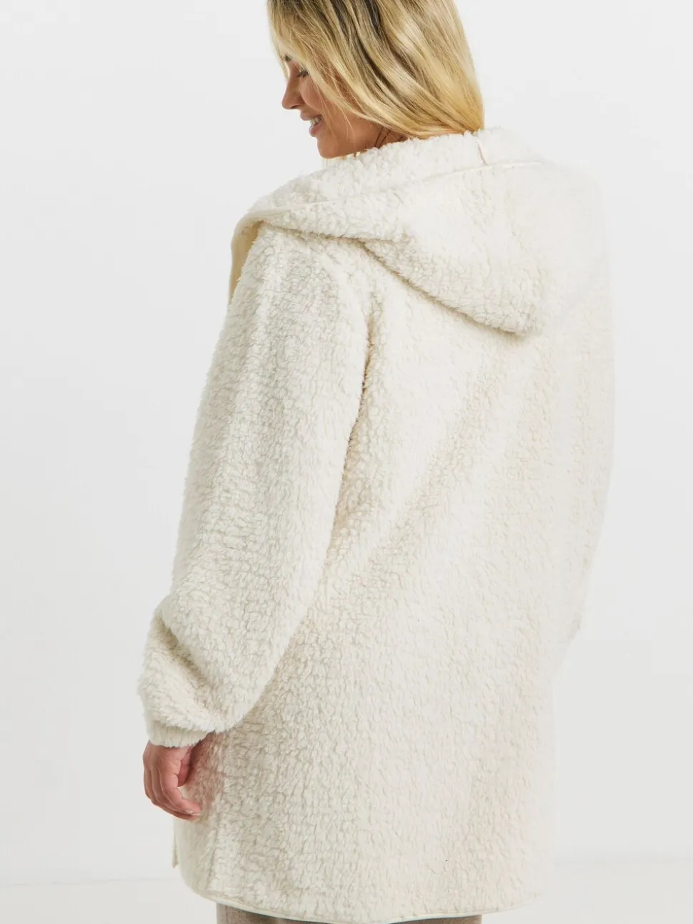 Simply Be Pretty Secrets Supersoft Borg Cardigan