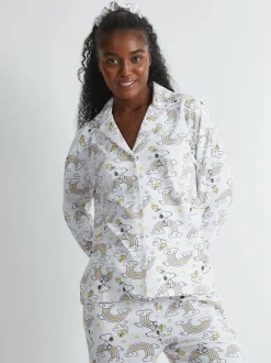 Skinnydip Peanuts x Skinnydip Snoopy Rainbow Print Pyjama Set in Ecru