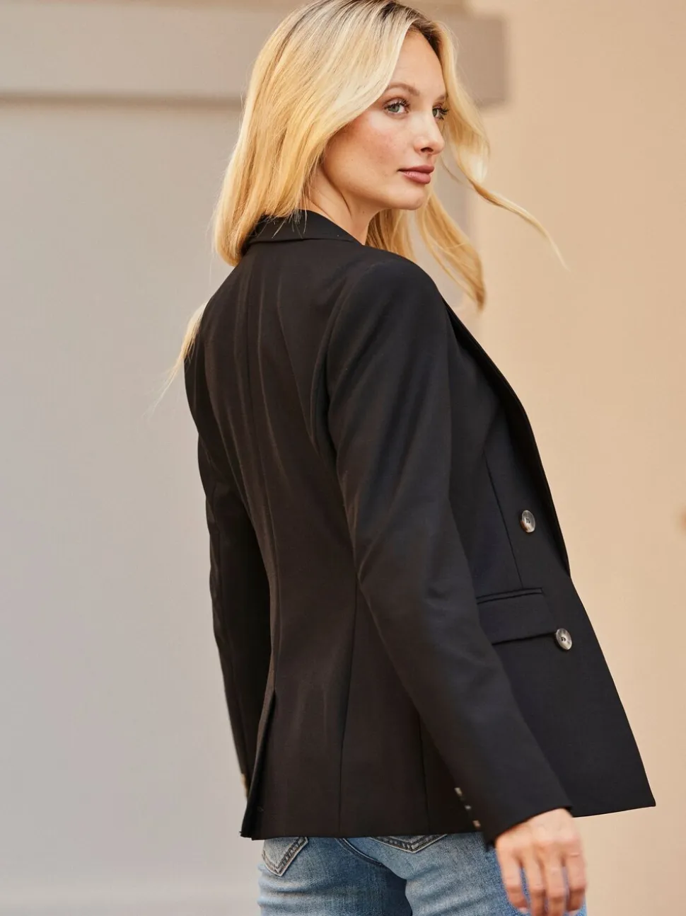 Sosandar Fitted Blazer