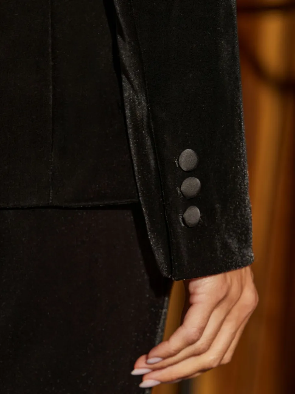Sosandar Luxe Velvet Tailored Blazer