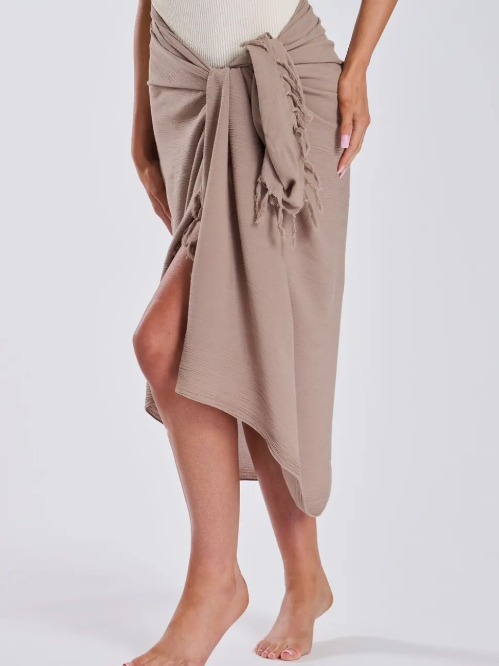 Taupe - South Beach - Gekreukte viscose sarong-tuniek met franje