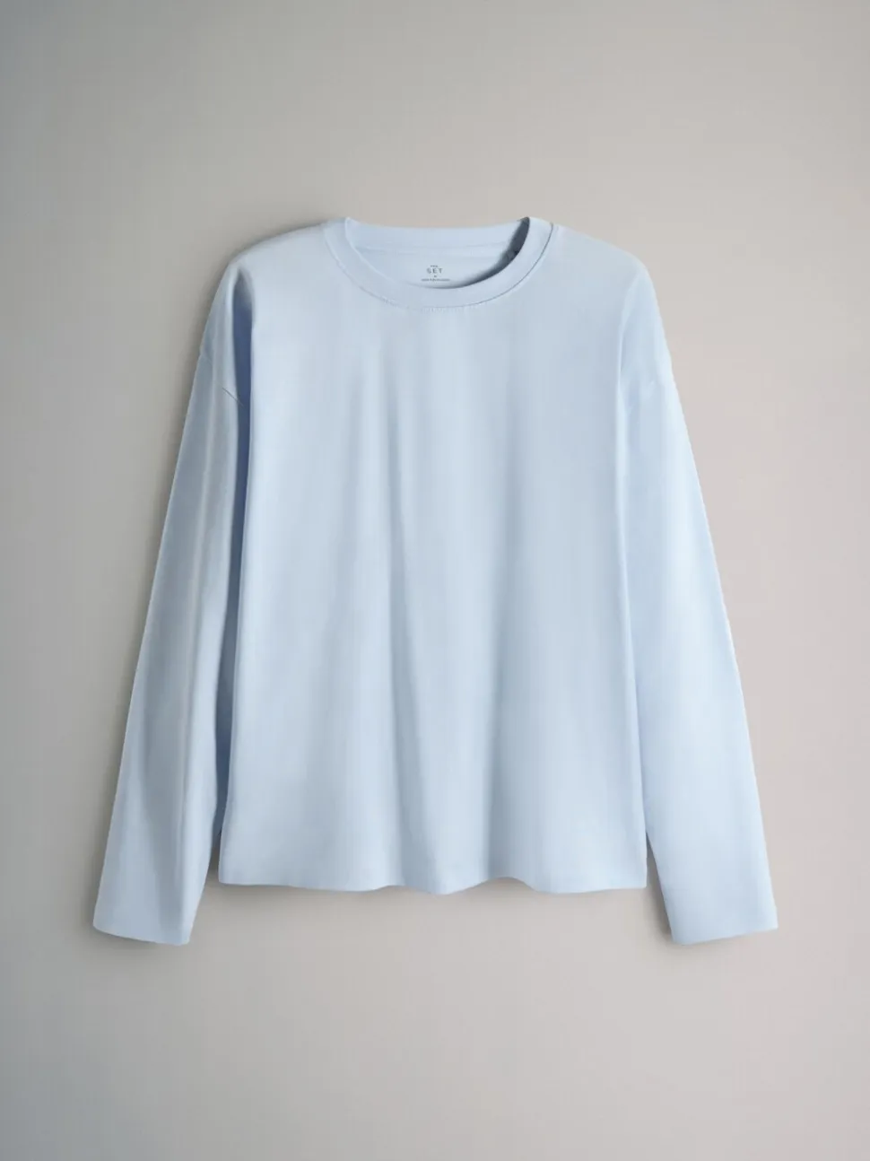 The Set verpakking van 7 T-shirts met lange mouwen