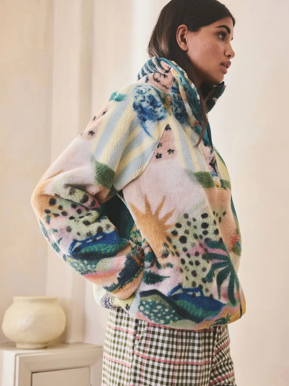 Tropisch oranje tafereel - Borg fleece top met print