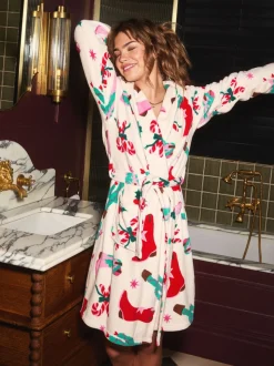 Urban Threads Urban Threads Cream Cowgirl Christmas Fleece Dressing Gown