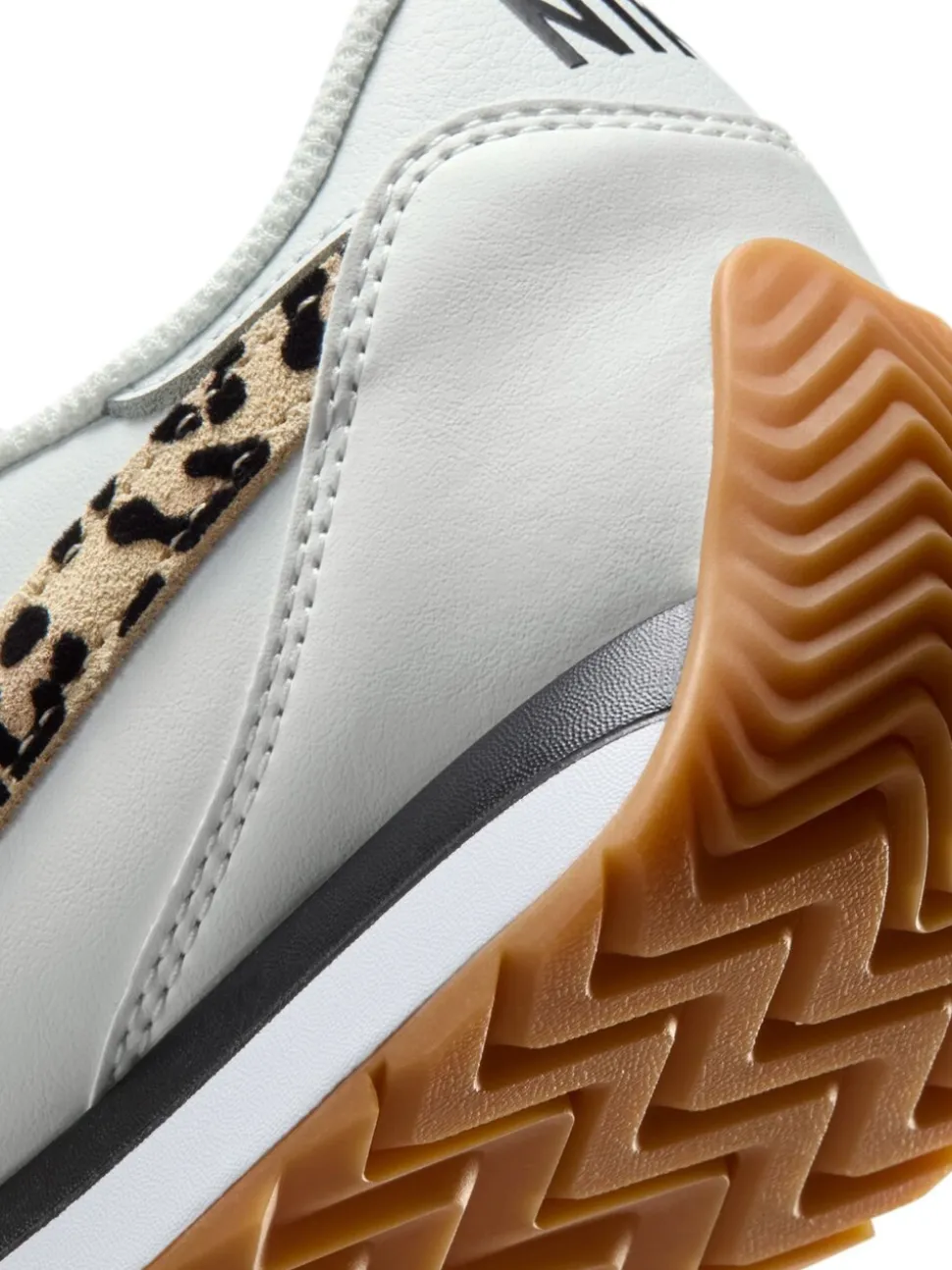 White/Leopard Print - Nike Pacific sneakers