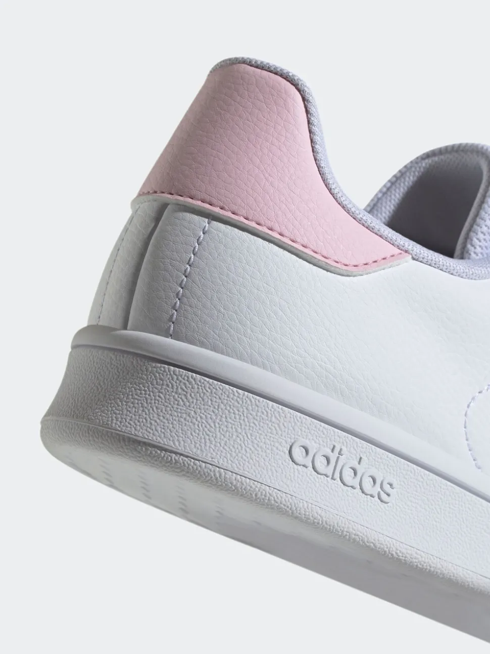 Wit - adidas Urban Courts