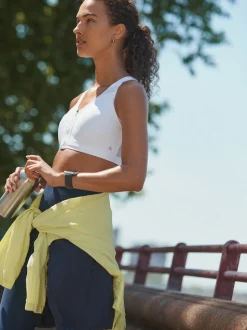 Wit - B-GG Active Sports high impact Dry Tech-sportbeha met rits aan de voorkant