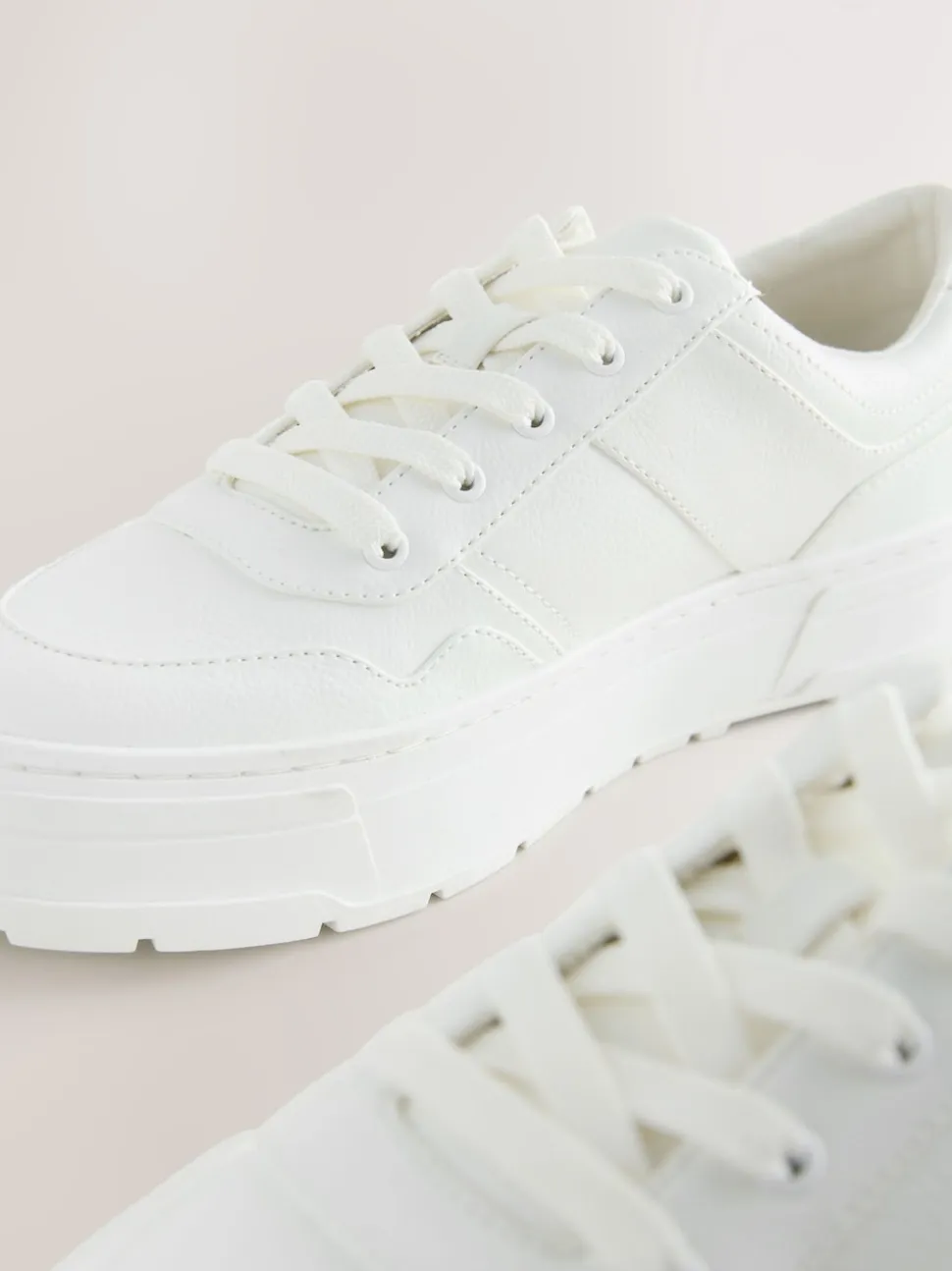 Wit - Cleat Chunky sneakers met vetersluiting
