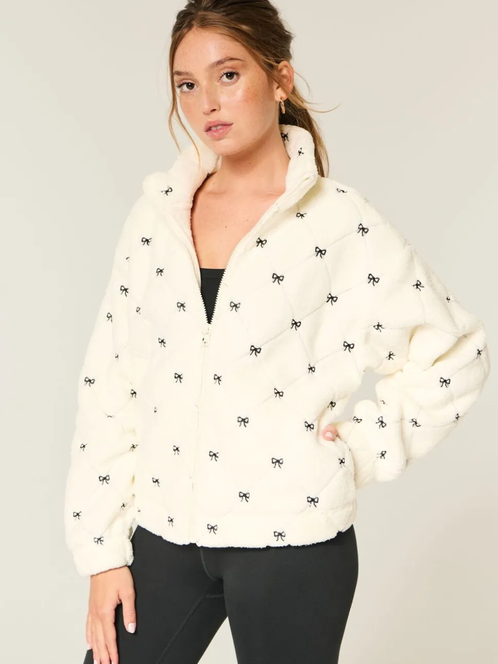 Wit - Hollister Gilly Hicks Embroidered Full Zip Sweatshirt