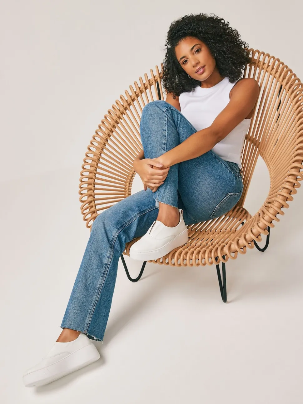 Wit - Signature leren sneakers met dikke plateauzolen en sleehak