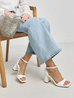 Wit - Simply Be Barely There sandalen met blokhak en extra wijde pasvorm