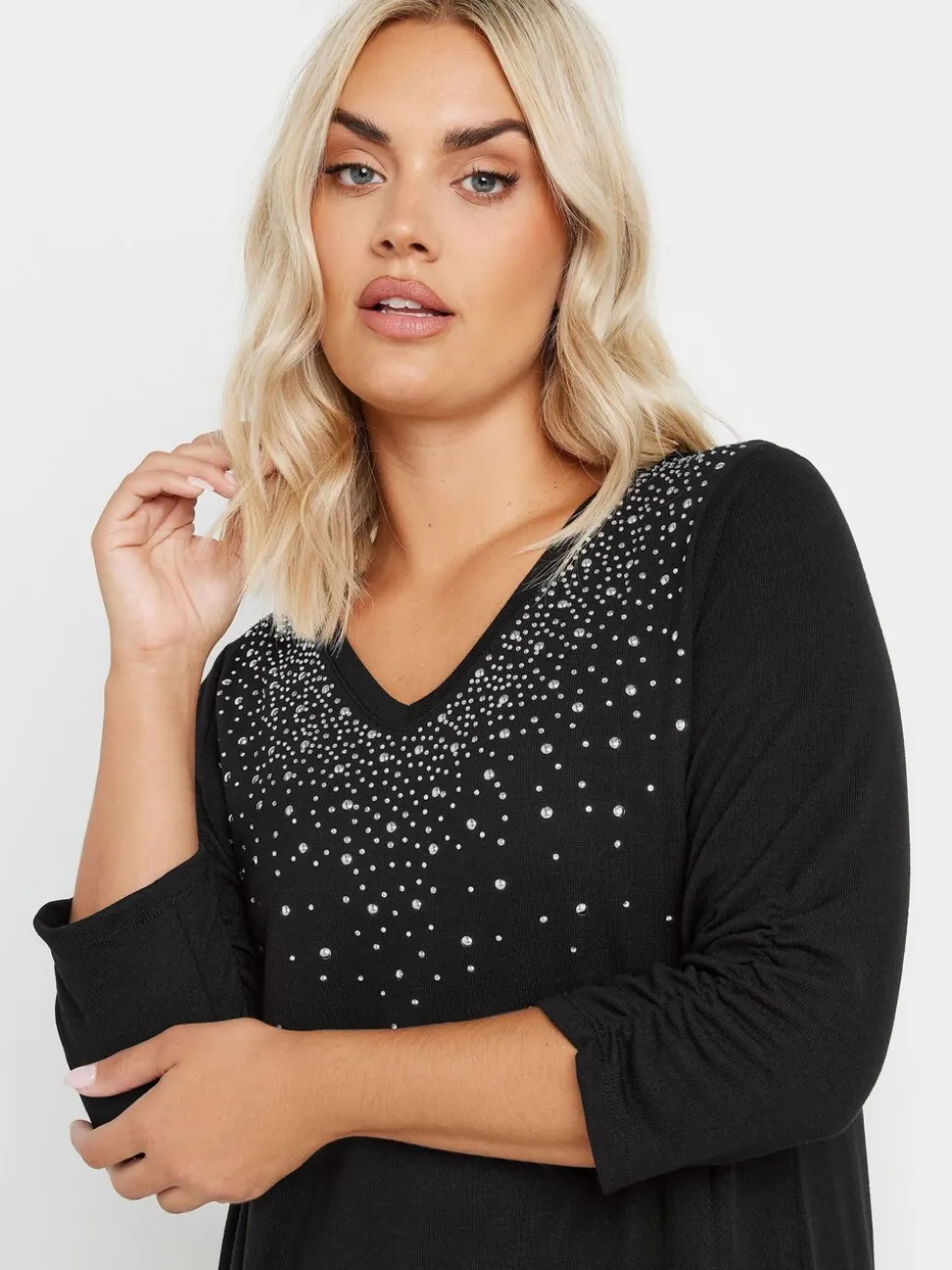 Yours - Curve soepelvallende top met studs