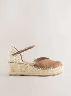 Zand - Espadrilles met sleehak en plateauzool met gesloten neus