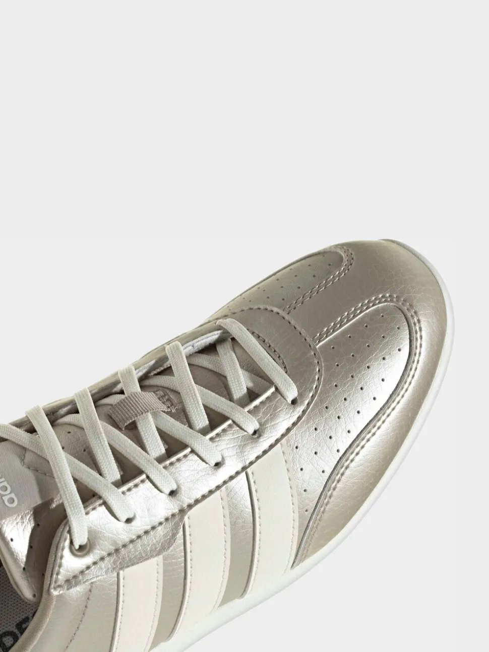 Zilver - adidas Barreda Lo Trainers