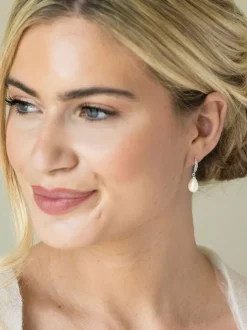 Zilver - Ivory & Co Salford oorbellen met kristal en parel