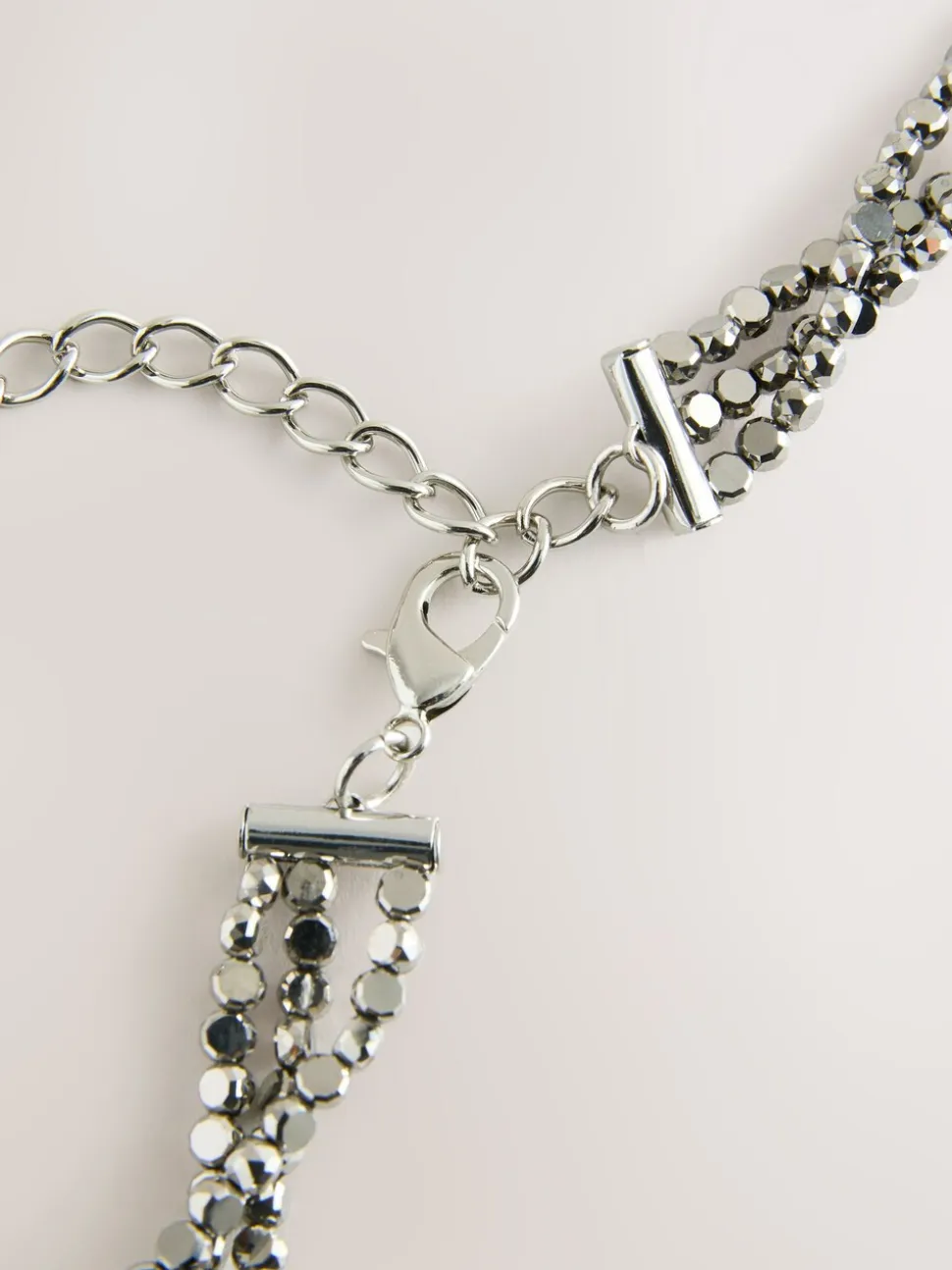 Zilver - Metallic Skinny Tiered Beaded Belt