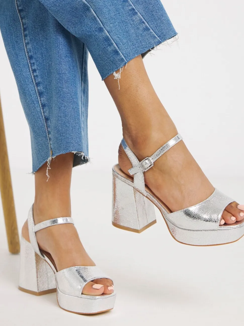 Zilver - Simply Be Back Bow Pointed Toe Heel