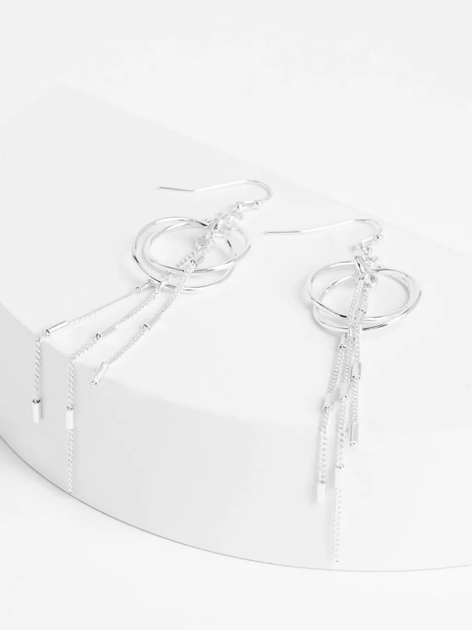 Zilverkleurig - Circle oorbellen met ketting